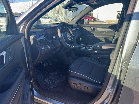 New 2026 Buick Enclave Preferred w/ Power Package image 17