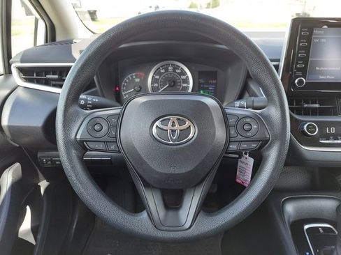Used 2020 Toyota Corolla LE image 21