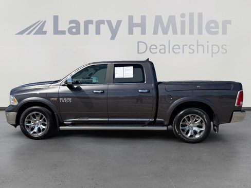 Used 2017 RAM 1500 Limited AWD/4WD image 3