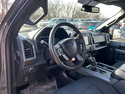 Used 2018 Ford F150 XLT w/ Equipment Group 302A Luxury image 8