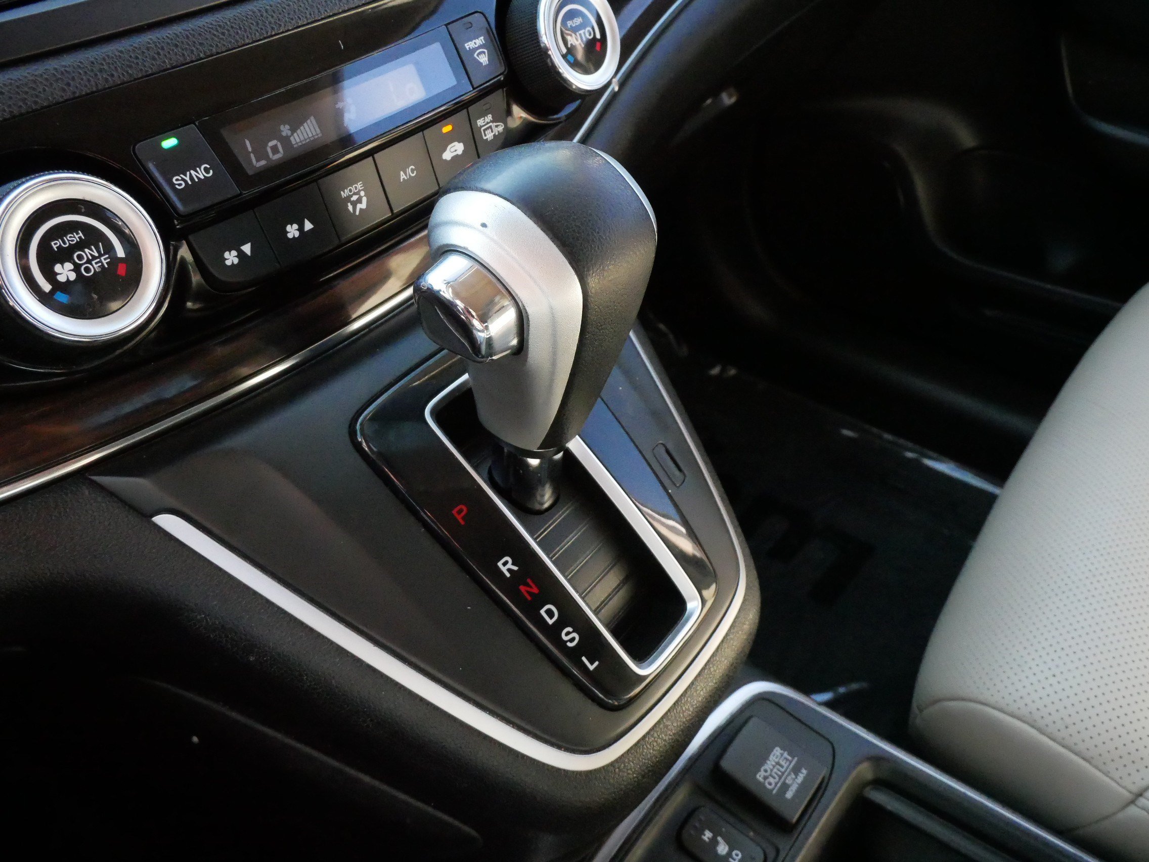 Used 2015 Honda CR-V EX-L image 21