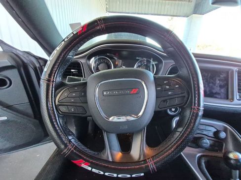 Used 2021 Dodge Challenger R/T Scat Pack RWD image 21