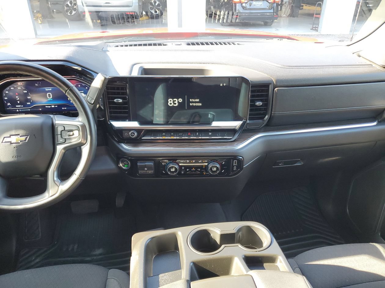 Used 2025 Chevrolet Silverado 1500 LT RWD image 14