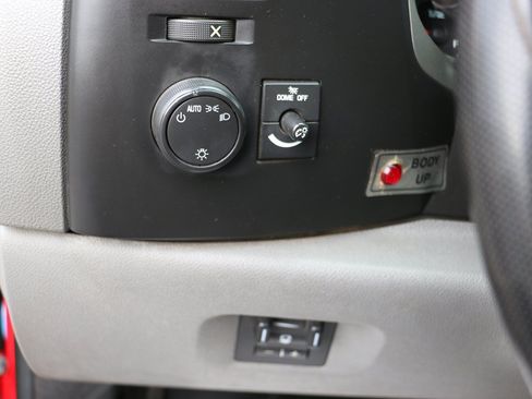 Used 2011 Chevrolet Silverado 3500 W/T w/ Snow Plow Prep Package AWD/4WD image 16
