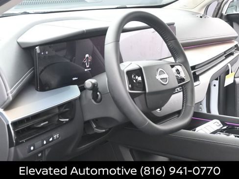 Certified 2025 Nissan Murano SL AWD/4WD image 15