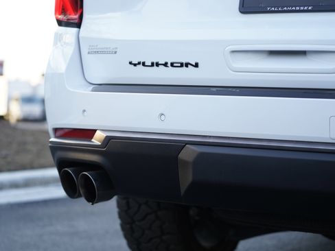 Used 2025 GMC Yukon AT4 Ultimate image 41