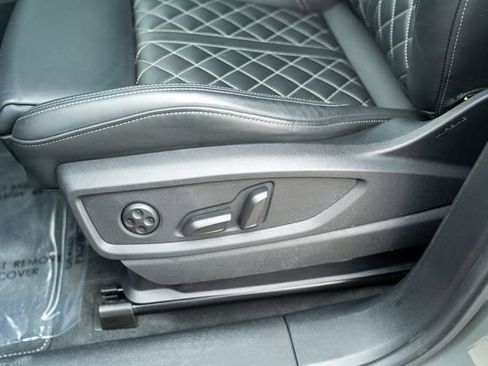 Used 2024 Audi SQ5 Premium Plus image 26