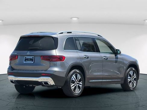 Used 2026 Mercedes-Benz GLB 250 image 7