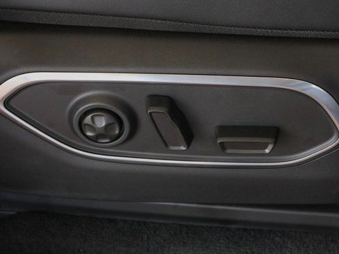 New 2025 Jeep Wagoneer Series II w/ Premium Group I image 38