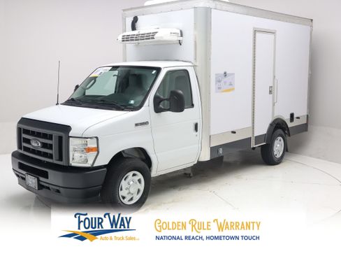 Used 2023 Ford E-350 and Econoline 350 Super Duty w/ Power Windows & Locks Group RWD image 7