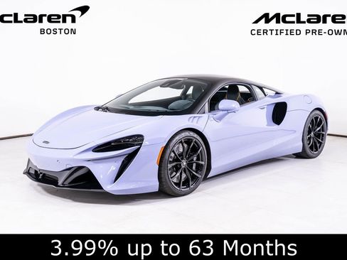 Used 2023 McLaren Artura image 1