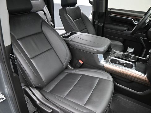 Used 2025 Chevrolet Silverado 1500 RST image 20