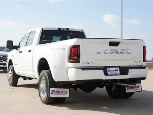 New 2026 RAM 3500 Big Horn image 7