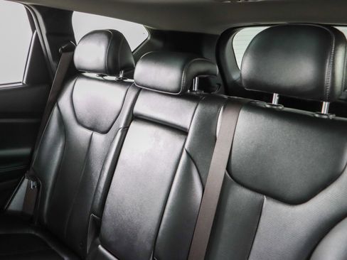 Used 2023 Hyundai Santa Fe SEL w/ Premium Package image 25