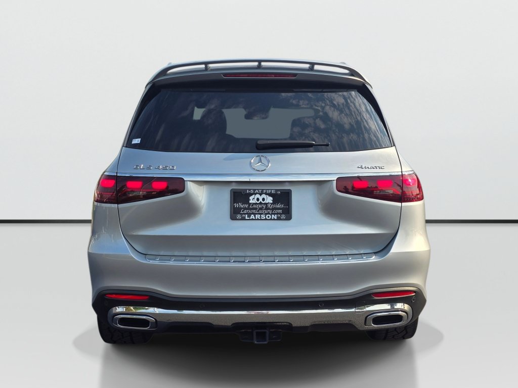 Used 2024 Mercedes-Benz GLS 450 4MATIC image 4