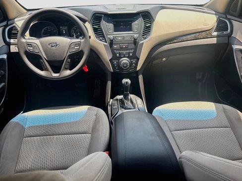 Used 2018 Hyundai Santa Fe Sport FWD image 22