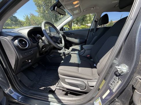Used 2022 Hyundai Kona SEL w/ Cargo Package FWD image 9