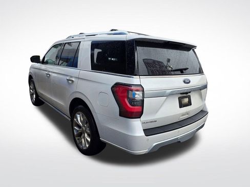 Used 2018 Ford Expedition Platinum AWD/4WD image 7
