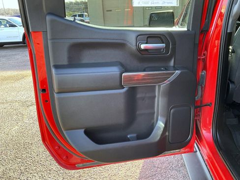 Used 2020 Chevrolet Silverado 1500 RST image 21