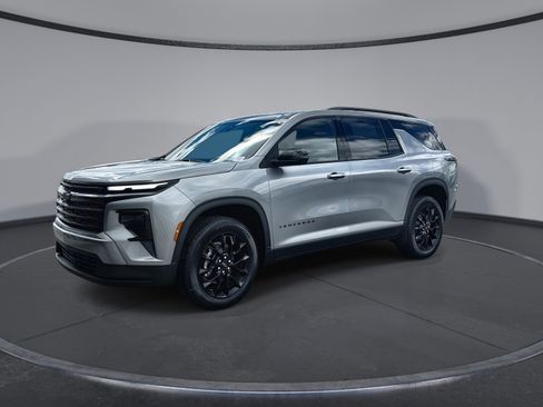 New 2026 Chevrolet Traverse LT w/ Midnight/Sport Edition AWD/4WD image 4