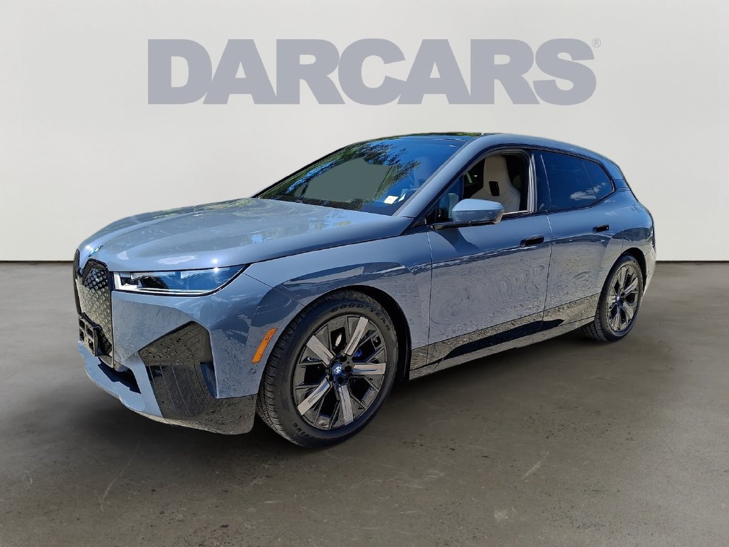 Used 2024 BMW iX M60 AWD/4WD image 3