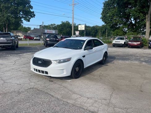 Used 2016 Ford Taurus Police Interceptor AWD image 1