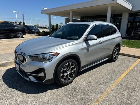 Used 2020 BMW X1 xDrive28i w/ Convenience Package AWD/4WD image 11