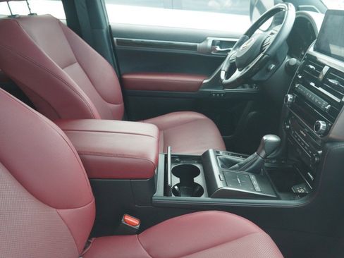 Used 2023 Lexus GX 460 Premium AWD/4WD image 9