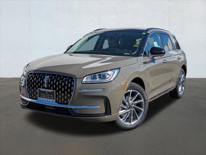 New 2025 Lincoln Corsair Grand Touring w/ Equipment Group 301A