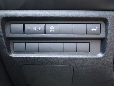 New 2026 Mitsubishi Outlander SE AWD/4WD image 10