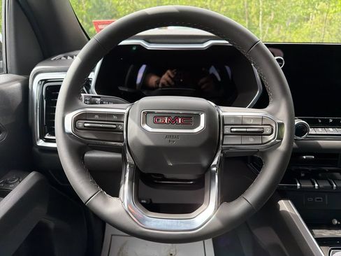 New 2026 GMC Canyon Elevation w/ Convenience Package AWD/4WD image 16