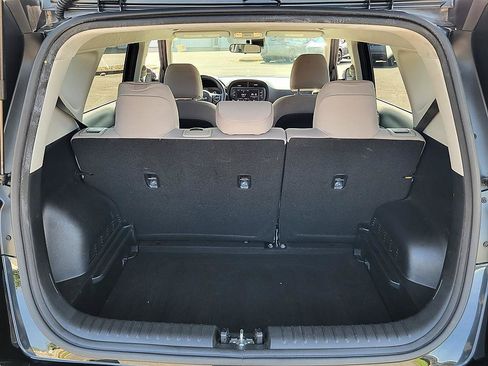 Used 2023 Kia Soul LX w/ LX Technology Package FWD image 14