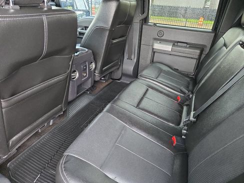 Used 2013 Ford F250 Lariat w/ Lariat Ultimate Pkg AWD/4WD image 11