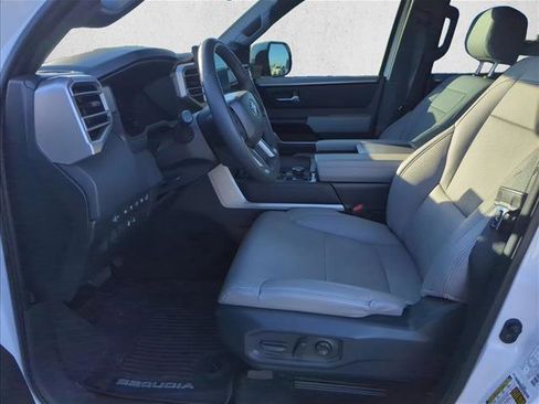 Used 2025 Toyota Sequoia Limited image 9