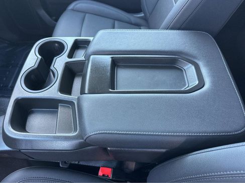 Used 2022 Chevrolet Silverado 1500 W/T w/ WT Value Package image 24