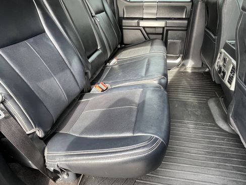 Used 2020 Ford F150 Lariat w/ Equipment Group 502A Luxury image 15