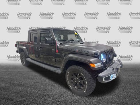 Used 2022 Jeep Gladiator Sport image 12