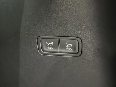 Used 2024 Hyundai Santa Fe Calligraphy image 18