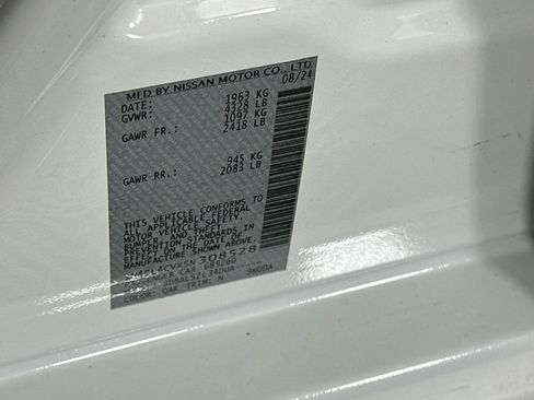 Used 2025 Nissan Altima 2.5 SR FWD image 12