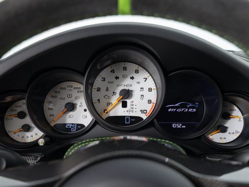 Used 2019 Porsche 911 GT3 RS RWD image 22