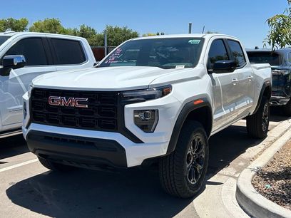 Used 2025 GMC Canyon Elevation