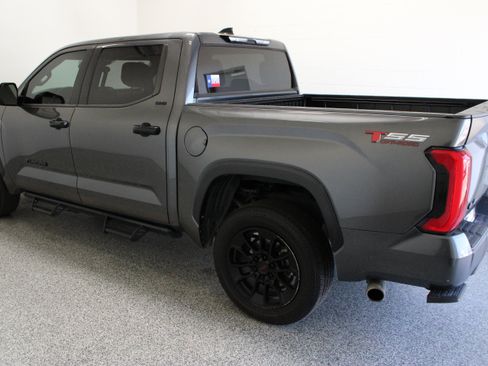 Used 2023 Toyota Tundra SR5 AWD/4WD image 9
