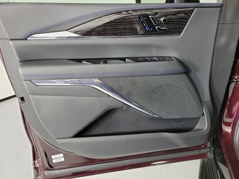 Used 2025 Cadillac Escalade IQ Sport 1 w/ Smart Trailering package AWD/4WD image 21
