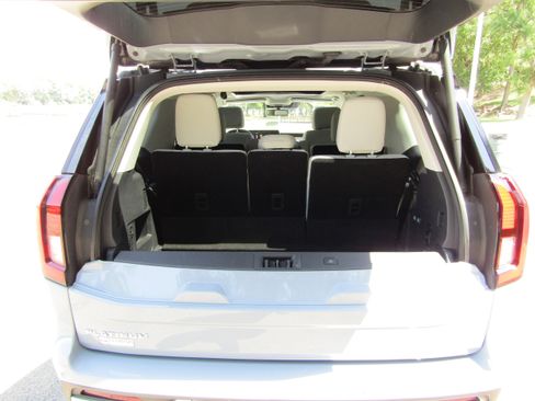Used 2025 Ford Expedition Platinum w/ Platinum Ultimate Package AWD/4WD image 14