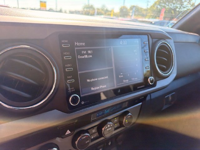 Used 2023 Toyota Tacoma TRD Sport AWD/4WD image 22