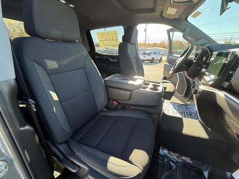New 2026 Chevrolet Silverado 1500 LT image 26