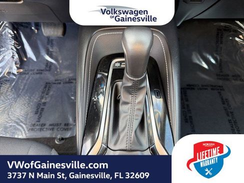 Used 2023 Toyota Corolla SE w/ SE Premium Package image 28