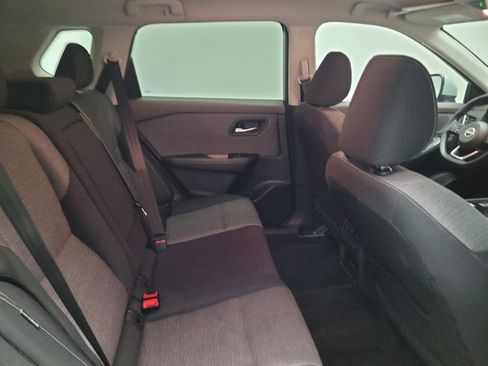Used 2023 Nissan Rogue SV FWD image 19