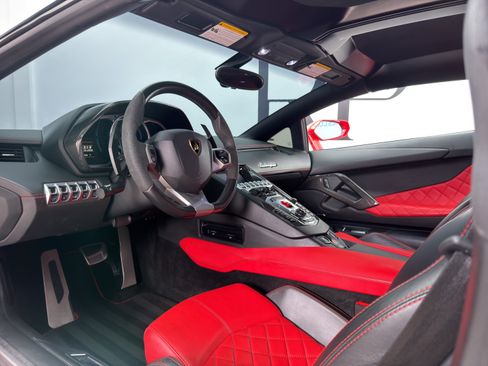 Used 2016 Lamborghini Aventador LP 700-4 AWD/4WD image 24