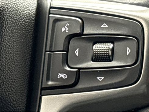 Used 2022 Chevrolet Silverado 1500 LTZ w/ Safety Package II image 17